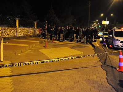 Diyarbakır'da polise silahlı saldırı