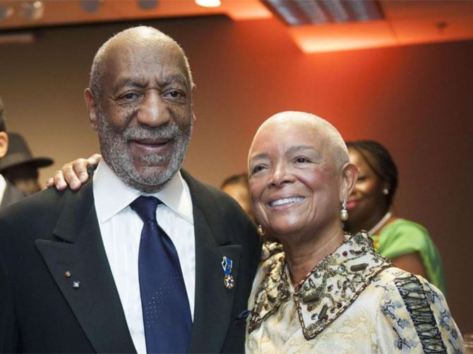 Bill Cosby'ye en büyük destek karısından