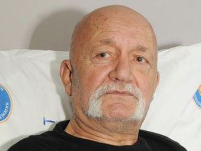 Ünlü oyuncu hastaneye kaldırıldı!