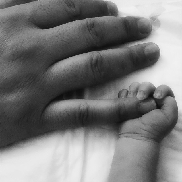 Emrah ve eşi Sibel Kirer 30 bavulla İstanbul'u terk etti - 1