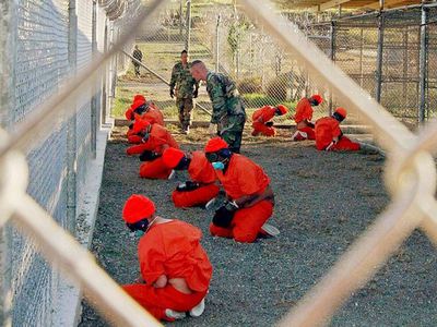 Obama: Guantanamo'yu kapatmak zorundayız
