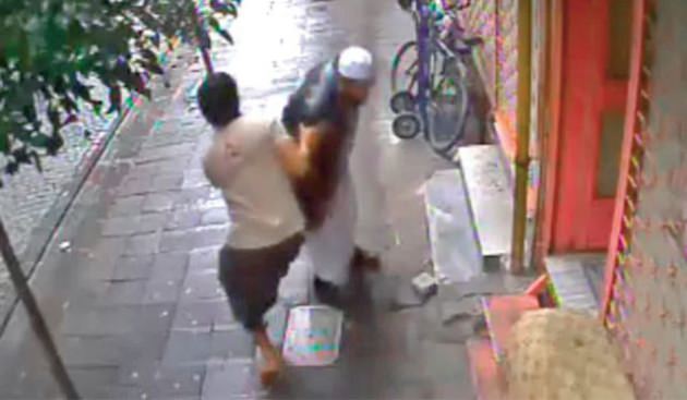 ’Özbek Hoca’nın vurulma anı kamerada