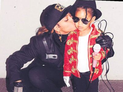 Beyonce'nin kızı Michael Jackson oldu!