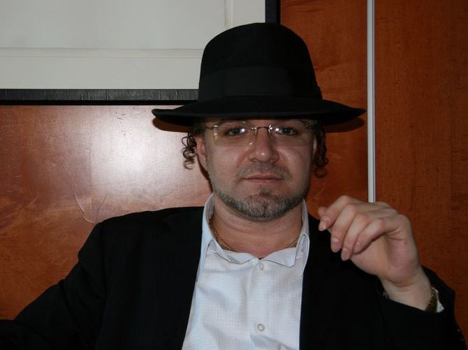 Tuncay Güney ne Yahudi ne haham