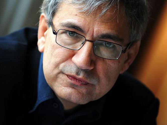 Orhan Pamuk'tan reklam kokan hareketler