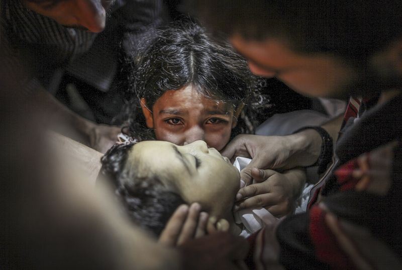 Erdoğan yeni makam odasında ilk kez görüntülendi