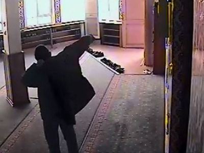 "Bağışları getir hoca"