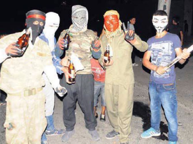 Cizre'de evleri tek tek fişlediler