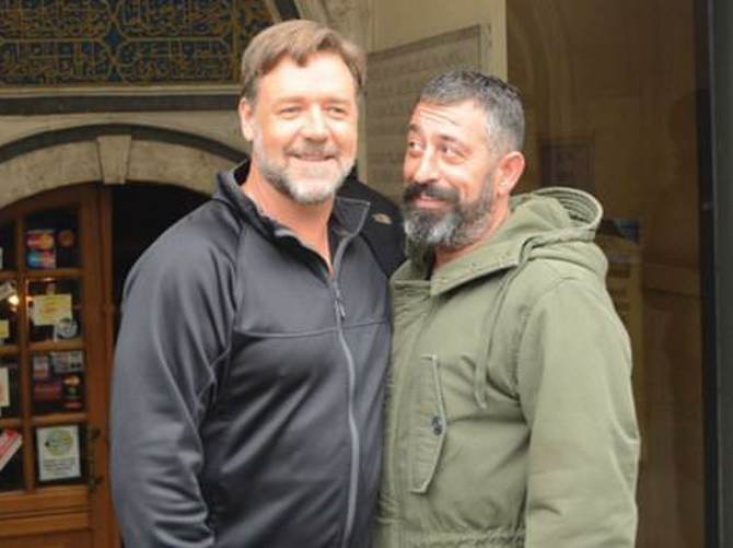 Russell Crowe'a ülkesinde kötü sürpriz!