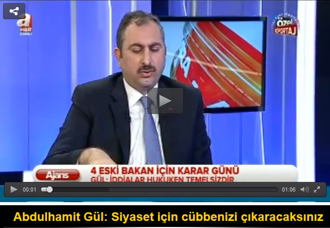 Siyaset için cübbenizi çıkaracaksınız