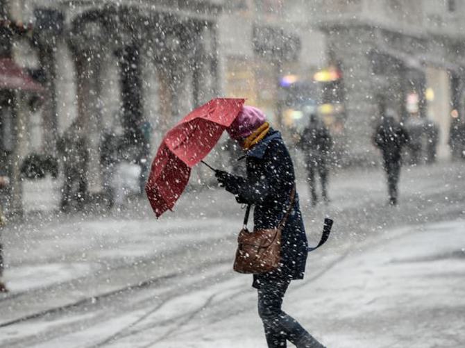 İstanbul'da kar yağışı ne kadar sürecek?