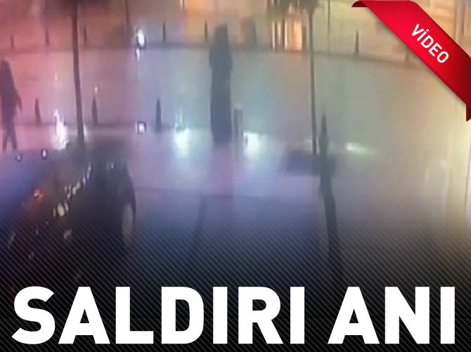Sultanahmet'teki saldırı anı kamerada!