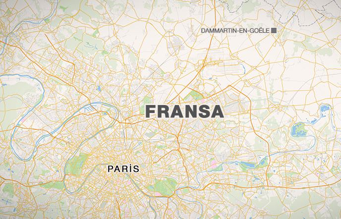 Polis Charlie Hebdo saldırganlarını kuşattı