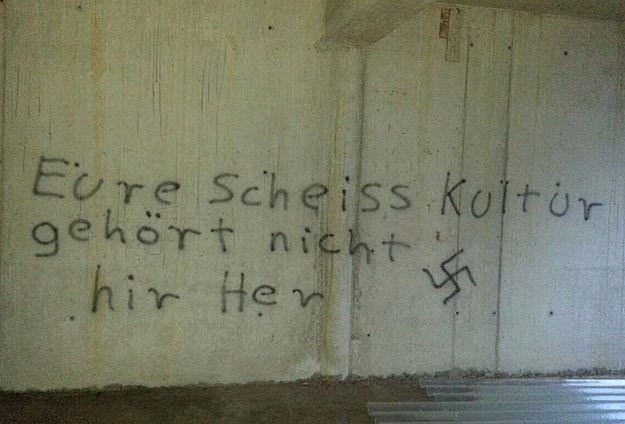 Almanya’da inşaat halindeki camiye ikinci saldırı