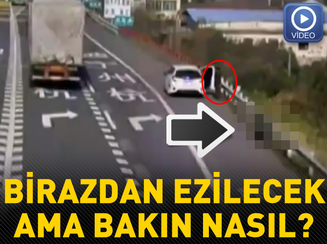 Yol kenarındaki kadını TIR lastiği ezdi