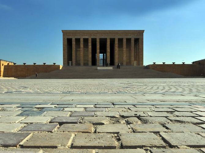 Anıtkabir 61 yıl sonra yenileniyor