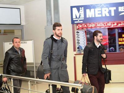 Trabzonspor Uğur Demirok ile resmen anlaştı