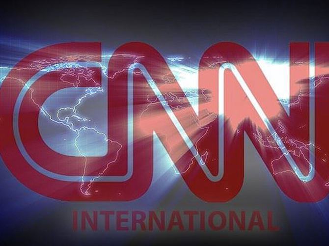 İsrail karşıtı tweet atan CNN sunucusu istifa etti