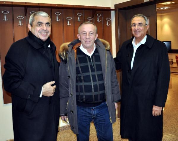 Ağaoğlu ve Suudi işadamını götürecek uçak arızalandı - 1