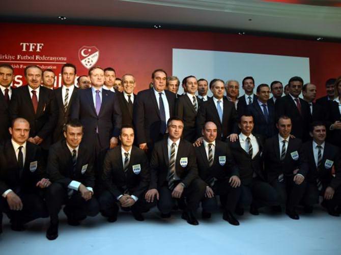 Hakemlere 25 emir