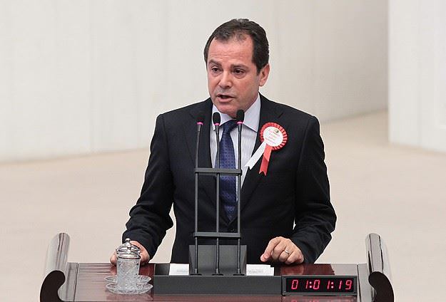 CHP’den bir istifa daha