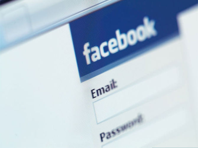 Facebook'ta Hz. Muhammed'e (S.A.V.) hakarete engelleme