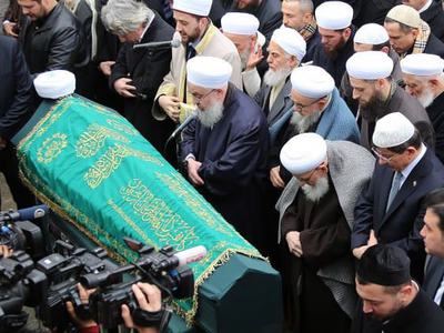 İsmail Ustaosmanoğlu toprağa verildi