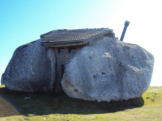 Çakmaktaş'ların evi Portekiz'de!
