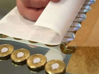Dünyada bir ilk! Resmi parası 'sanal' olacak