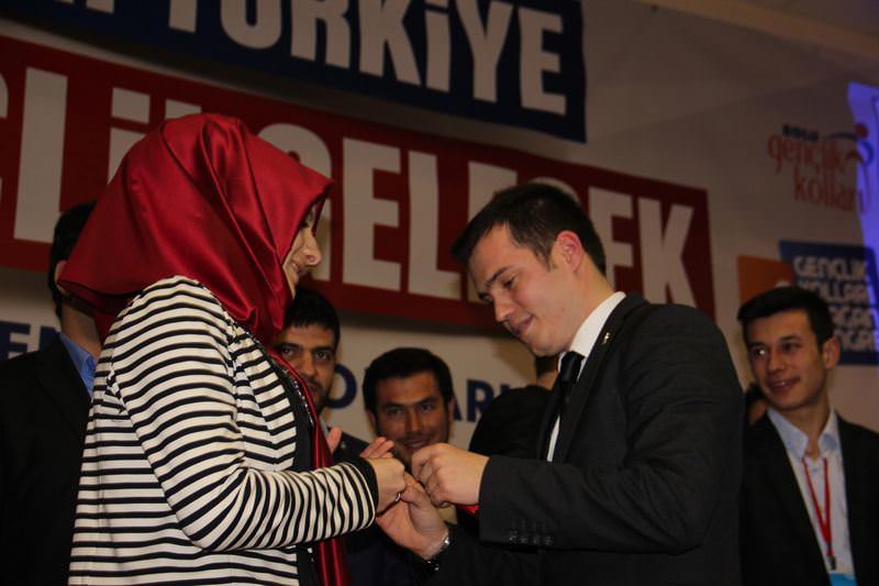 AK Partili Başkan'dan sürpriz evlilik teklifi - 1