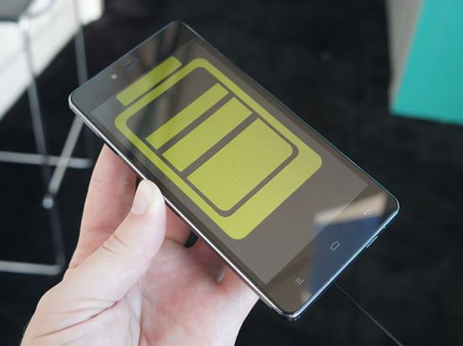 İşte şarjı 45 gün giden akıllı telefon