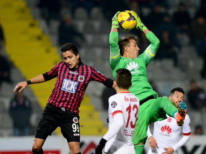 Muslera hakkında flaş iddia!
