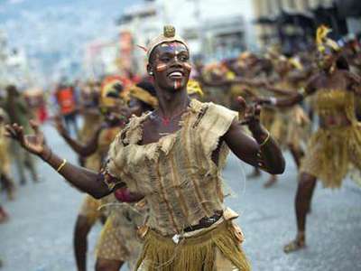 Haiti'de karnaval geçidinde kaza: 18 ölü