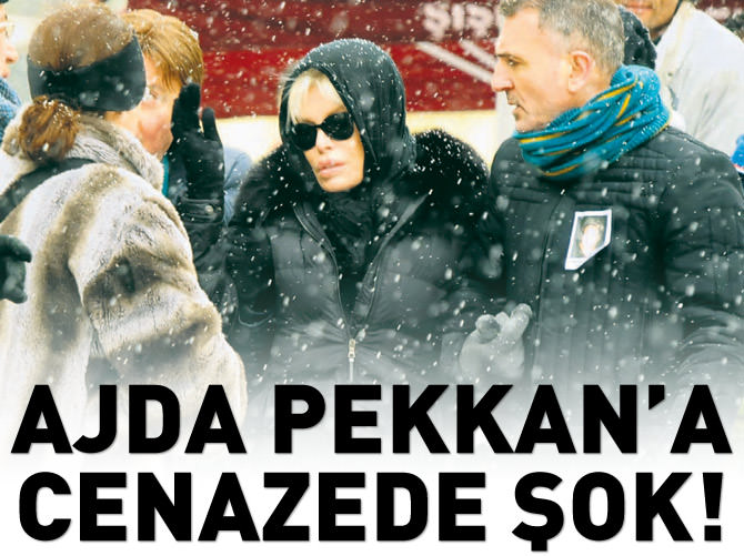 Fikret Şeneş'in cenazesinde Ajda Pekkan gerginliği