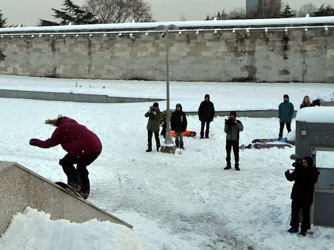 İstanbul'da 17 ilçede okullar tatil!