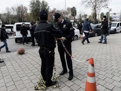 Emniyetteki "paralel yapı" operasyonunda tutuklama