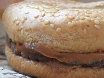 Dünyanın en eski hamburgeri