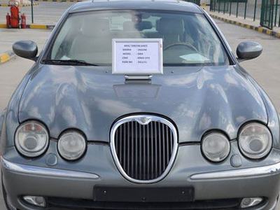 75 bin liraya Jaguar