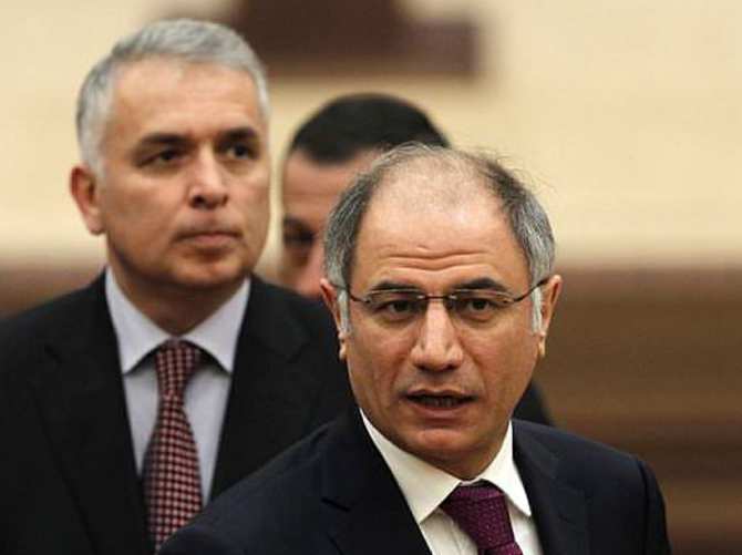 Efkan Ala: 4 pilot şehit oldu!