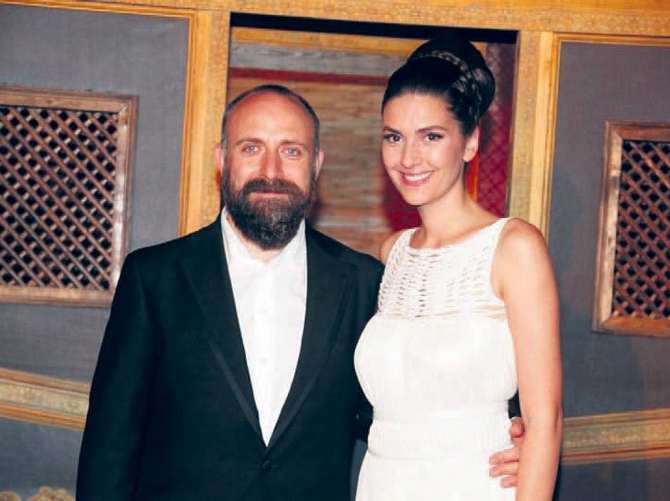 Bergüzar Korel, dünya starı oldu