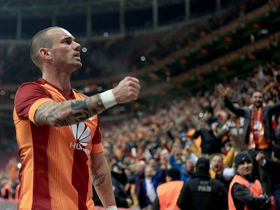 Sneijder rekor kırdı