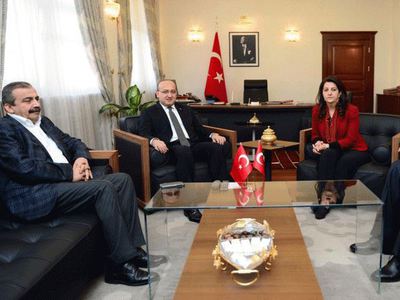 HDP heyeti Akdoğan'la görüşecek