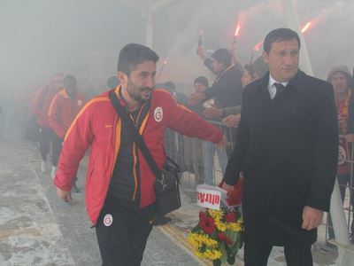 Orkestra şefi gibi