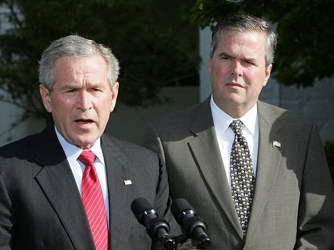 Bush ve Cheney'e Venezuela'ya giriş yasağı