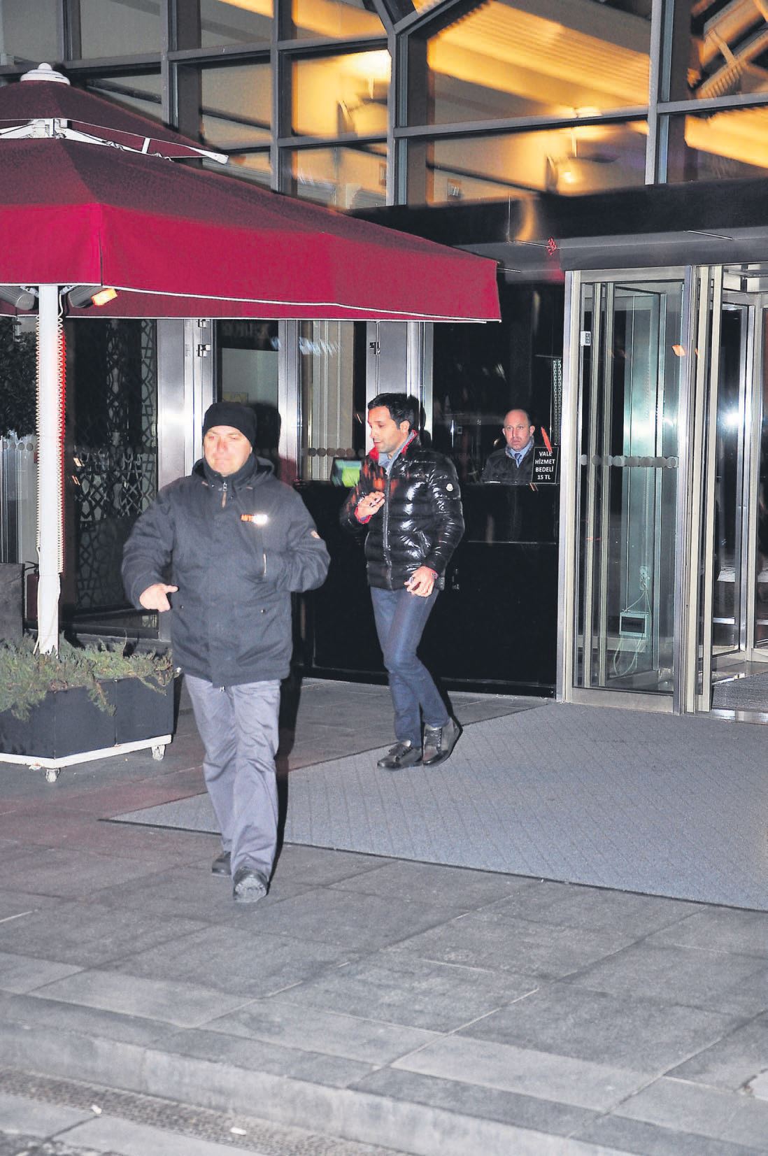 Tolga Karel'in eşi Günay Musayeva, iş adamı Vedat Mavuzer ile yakalandı - 2