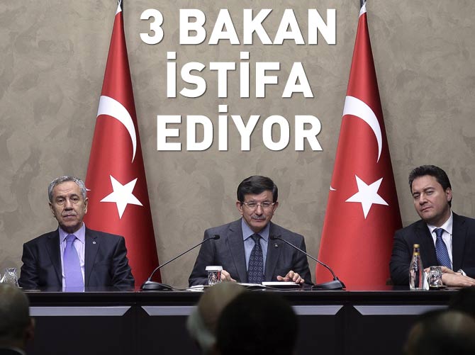 3 bakan istifa ediyor