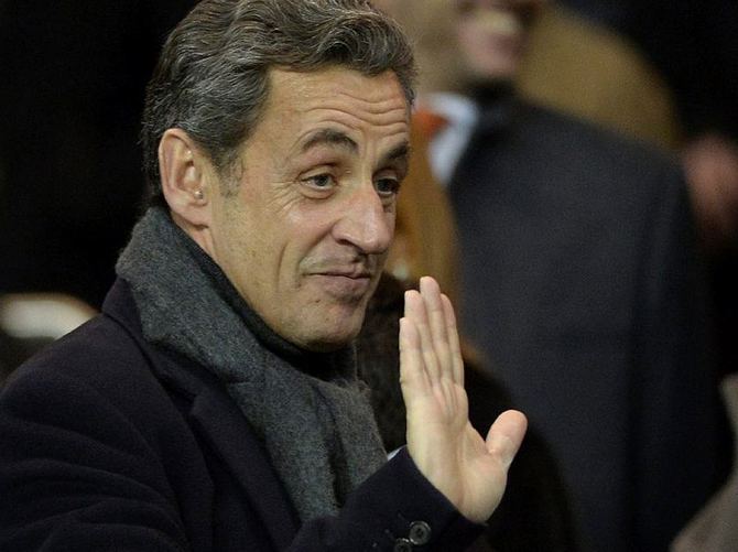 Sarkozy'den Paris Camisi'ne ziyaret