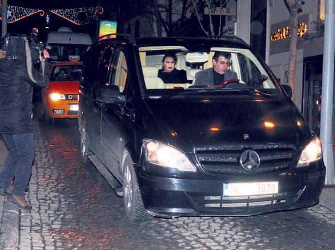 Bülent Ersoy'un 'mücevher krizi' tuttu!