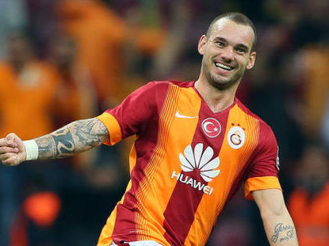 Sneijder Fenerbahçe'ye gol atarsa Galatasaray tarihine geçecek