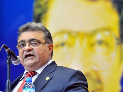 Ahmet Özal için sürpriz iddia